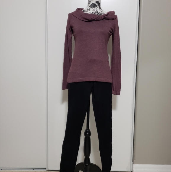 3/$15 Rw&co dressy sweater - Picture 4 of 5